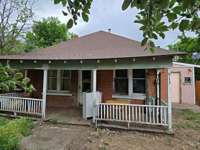/international/us/00913-6th-st-walsenburg-co-110100261674/