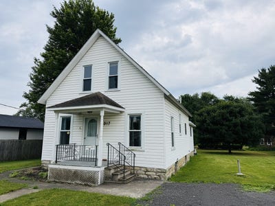 /international/us/317-w-williams-street-dwight-il-110108801403/