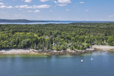 /international/us/766-billy-shore-drive-islesboro-me-110107400874/