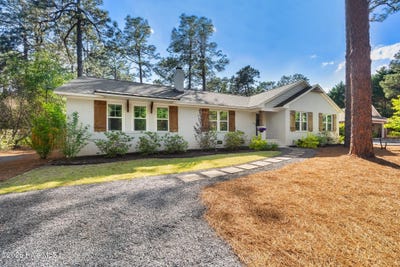 /international/us/5-mcleod-road-pinehurst-nc-110108076390/