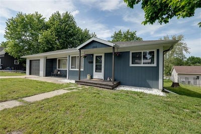 /international/us/502-w-broadway-street-higginsville-mo-110108567375/
