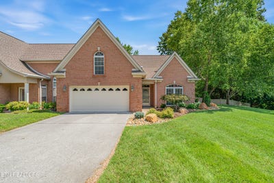 /international/us/8761-belle-mina-way-knoxville-tn-110119423697/