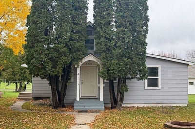 /international/us/405-johnson-ave-fosston-mn-110120693938/