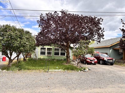/international/us/608-n-mill-st-joseph-or-110108089506/