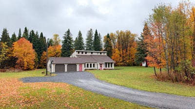 /international/us/960-w-gate-road-connor-twp-me-110120457655/