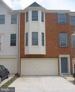 /international/us/12039-kemps-landing-circle-manassas-va-110107723287/
