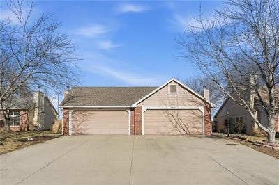 /international/us/4624-hearthside-drive-lawrence-ks-110104590603/