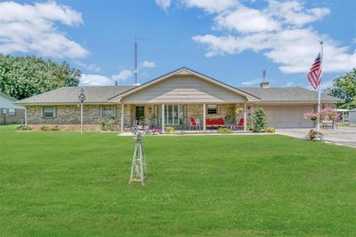 /international/us/305-e-seger-street-colony-ok-110100870514/