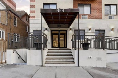 /international/us/14116-84th-drive-queens-ny-110106280861/
