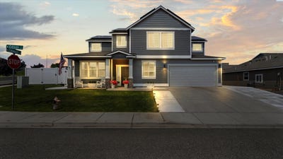 /international/us/1140-w-edison-street-connell-wa-110104269418/