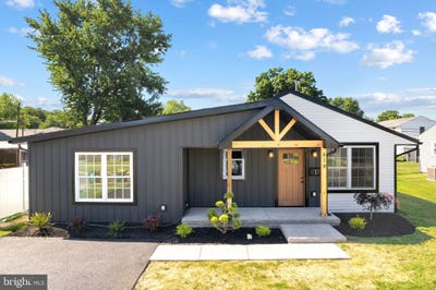 /international/us/818-chesterton-road-fairless-hills-pa-110108534816/