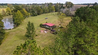 /international/us/1420-baltic-road-blackville-sc-110075710382/