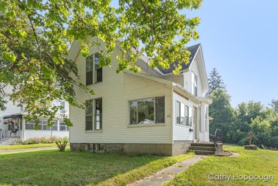 /international/us/430-n-state-street-ionia-mi-110100949437/?lang=zh-tw