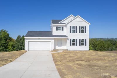 /international/us/1017-red-oak-lane-houghton-mi-110119469286/