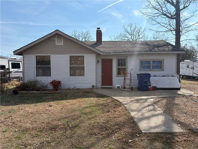 /international/us/103-oak-street-bull-shoals-ar-110105782488/