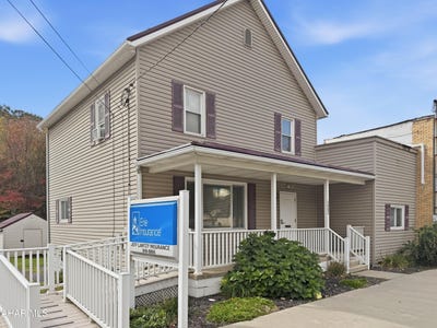 /international/us/2002-bigler-avenue-northern-cambria-pa-110120618218/