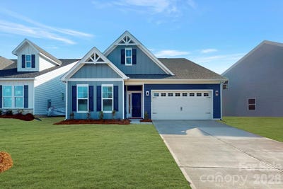 /international/us/1334-fremont-drive-wingate-nc-110104993692/