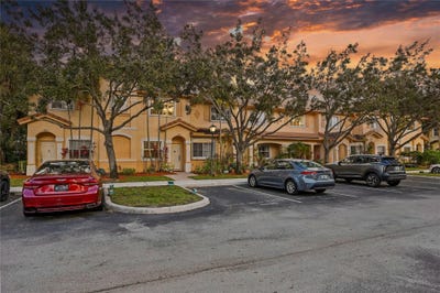 /international/us/2827-sw-83rd-terrace-miramar-fl-110106457675/