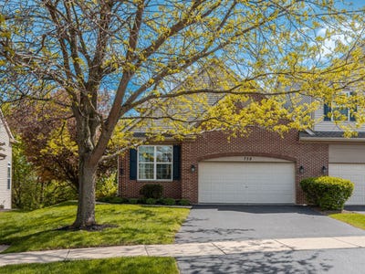 /international/us/758-oak-hollow-drive-crystal-lake-il-110107688012/