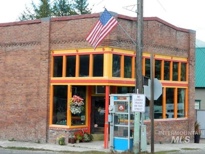 /international/us/112-main-st-elk-river-id-110100549722/