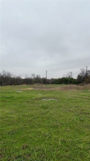 /international/us/322-falls-street-marlin-tx-110099446763/