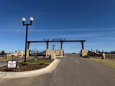/international/us/20720-e-rush-creek-road-edmond-ok-110110343517/