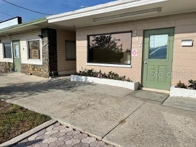 /international/us/215-n-scenic-highway-frostproof-fl-110059643247/