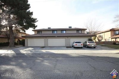/international/us/1800-w-ave-j15-lancaster-ca-110108233610/