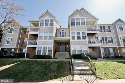 /international/us/3630-sherbrooke-cir-203-woodbridge-va-110100051052/