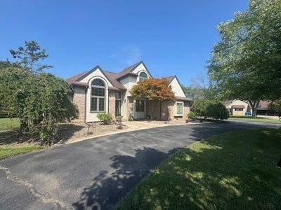 /international/us/7144-hunter-ridge-court-saline-mi-110106366442/