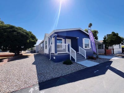 /international/us/4400-w-florida-avenue-292-hemet-ca-110104589155/