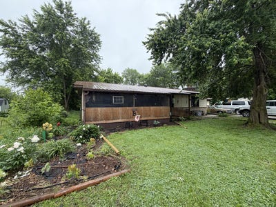 /international/us/8286-lockman-street-winona-mo-110107807387/