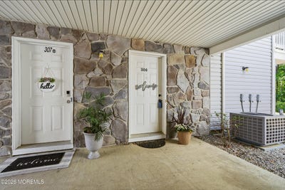 /international/us/306-schley-avenue-toms-river-nj-110108347780/