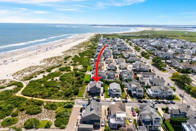 /international/us/103-116th-street-stone-harbor-nj-110105292085/