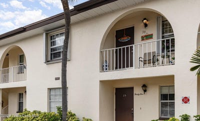 /international/us/1047-small-court-indian-harbour-beach-fl-110119643281/