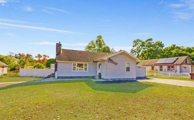 /international/us/160-sunnyside-road-queensbury-ny-110094410333/