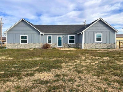 /international/us/707-se-1st-buffalo-ok-110104883340/
