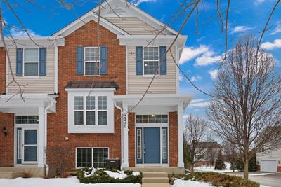 /international/us/3210-neubauer-circle-lindenhurst-il-110105496943/
