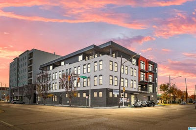 /international/us/1329-4th-avenue-birmingham-al-110108238192/