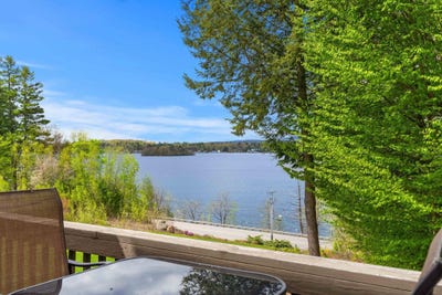 /international/us/30-brady-way-laconia-nh-110108488917/