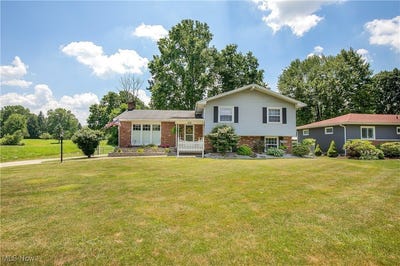 /international/us/850-robinson-avenue-barberton-oh-110100675014/