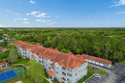 /international/us/18001-richmond-place-drive-tampa-fl-110108708256/