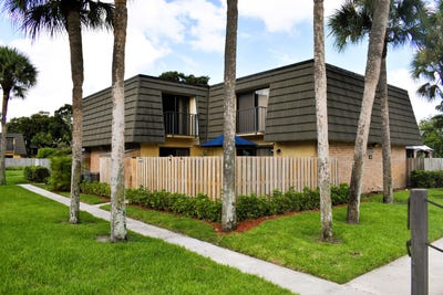 /international/us/2905-29th-way-west-palm-beach-fl-110100588654/