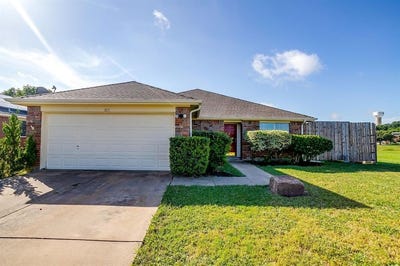 /international/us/813-sage-circle-burleson-tx-110101126067/