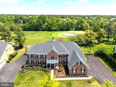 /international/us/15214-golf-view-drive-haymarket-va-110108198705/