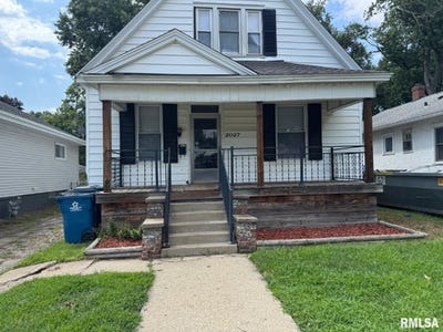 /international/us/2027-s-college-street-springfield-il-110120692714/