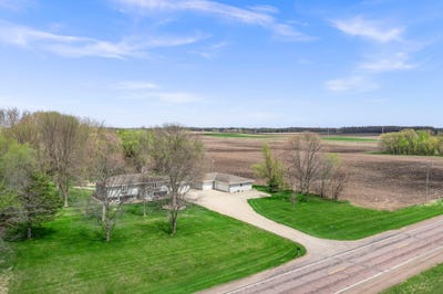 /international/us/16474-200th-street-hutchinson-mn-110108030069/