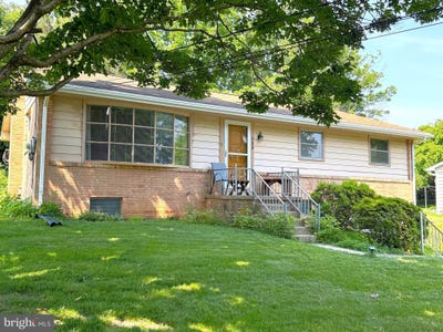 /international/us/809-new-street-akron-pa-110100398749/