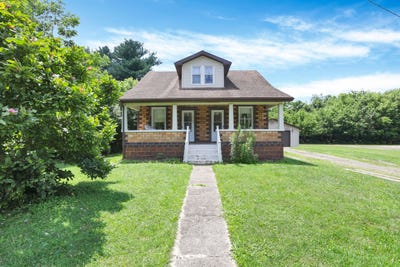 /international/us/16703-watkins-road-haydenville-oh-110100677222/