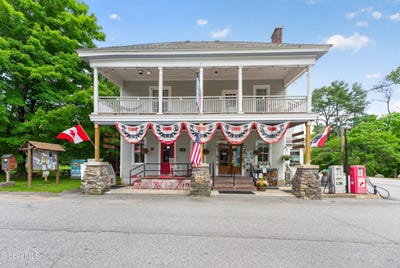 /international/us/899-e-shore-drive-adirondack-ny-110109085981/